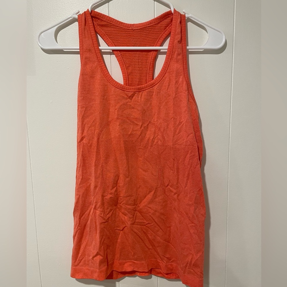 Lululemon athletic tank top size 6 salmon/pink color